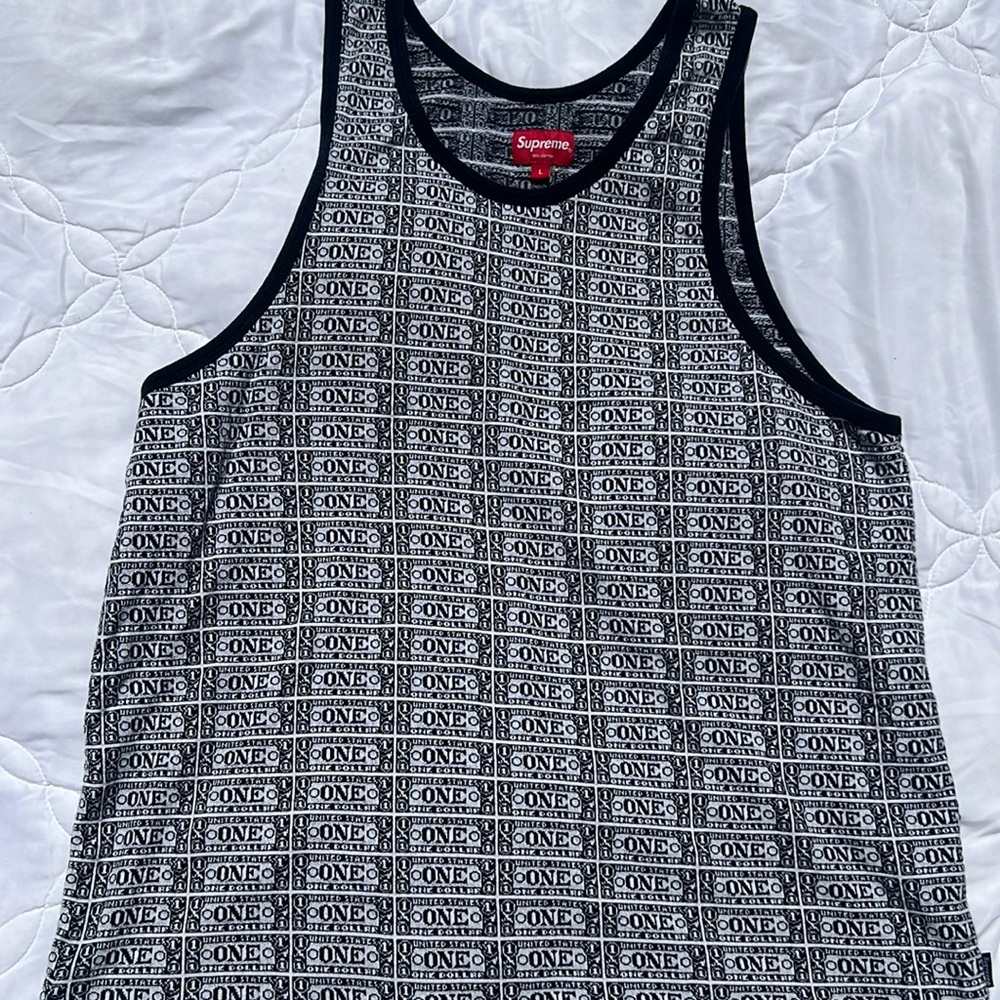 Supreme men’s one dollar print tank.